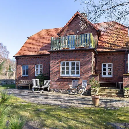 Holiday home Kaept'ns Hus *